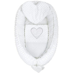 Set 3 piese, New Baby, Luxury, Baby Nest cu doua fete, Cu paturica si pernuta in forma de inima, Minky Heart White