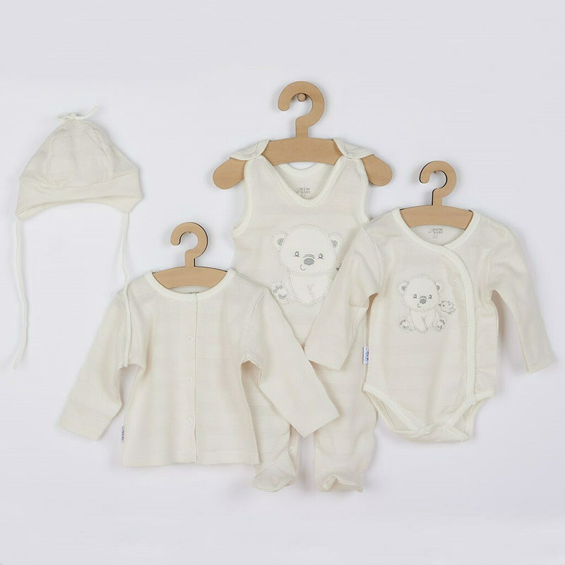 Set 4 piese, New Baby, Include bluza, body cu maneca lunga, salopeta fara maneci, caciulita, Marime 56, Din bumbac 100%, Sweet Bear Beige - gogobaby.ro