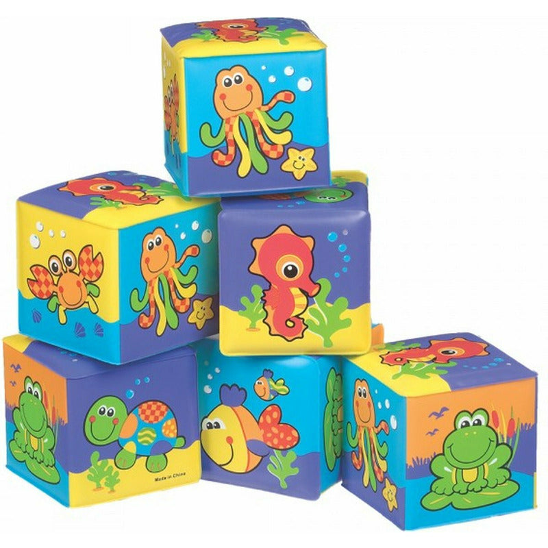 Set 6 cuburi noi pentru baie, Playgro, Cu litere si cifre, Dimesiune 7.5 cm fiecare cub, Splash and Learn Soft blocks for bath