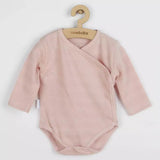 Set 7 piese, New Baby, Include body cu maneca lunga, bluza, pantalonasi cu botosei, salopeta fara maneci, caciulita, manusi, botosei, Marime 56, Din bumbac 100%, I am Pink