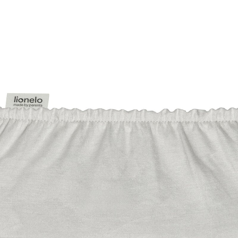 Set cearceafuri cu elastic, Lionelo, Pentru patuturi 120 x 60 cm, Pentru saltele de max. 10 cm inaltime, Din bambus, Usor de spalat, 30 grade, Fara calcare, Ecologic, Alb/Bej