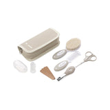 Set ingrijire, Jane, Basic, Contine forfecuta, unghiera, pile de unghii, perie de par, pieptene, degetar, periuta de dinti, Sand