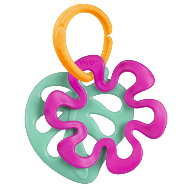 Set jucarii carucior si dentitie, Playgro, Clip Clop, Cu 3 jucarii, Cu 3 inele pentru dentitie, Cu diverse forme si texturi, Cu sunete si zornaieli, Dezvolta abilitatile motorii si imaginatia, 0 luni+, Clip Clop Sensory Garden Activity Gift Pack