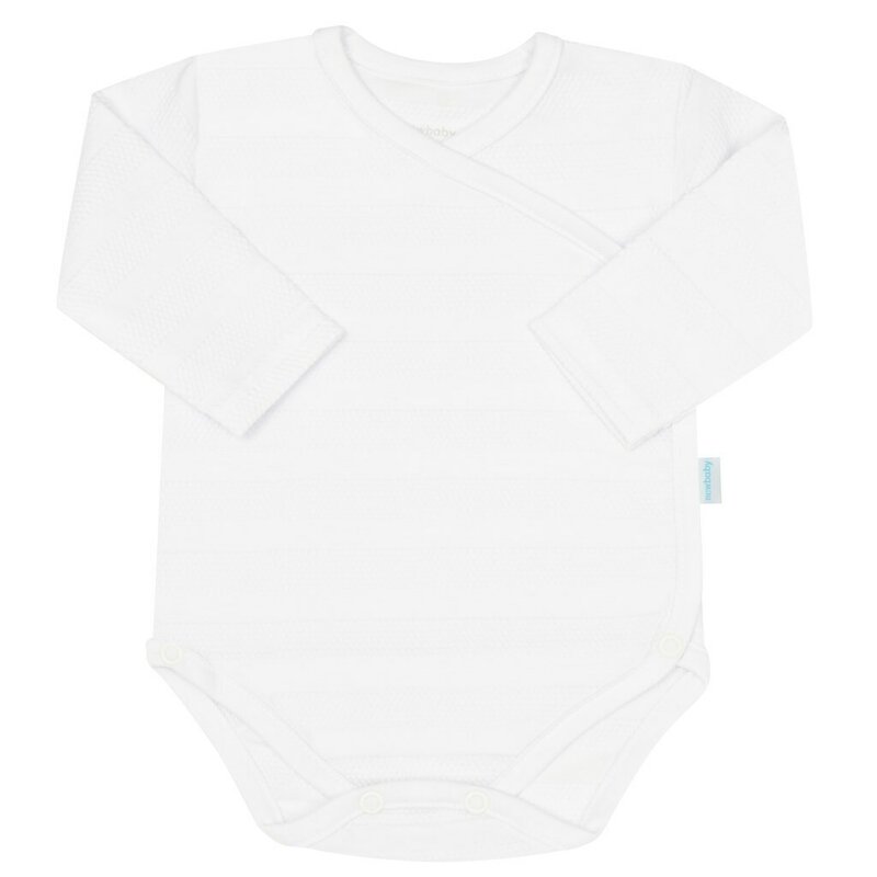Set pentru bebe, New Baby, I AM, 7 piese, Cu botosei, jacheta maneca lunga, caciulita, body cu maneca lunga, pantalonasi si salopeta cu botosei si manusi, 100% bumbac, Marime 56, 0-3 luni, White - gogobaby.ro