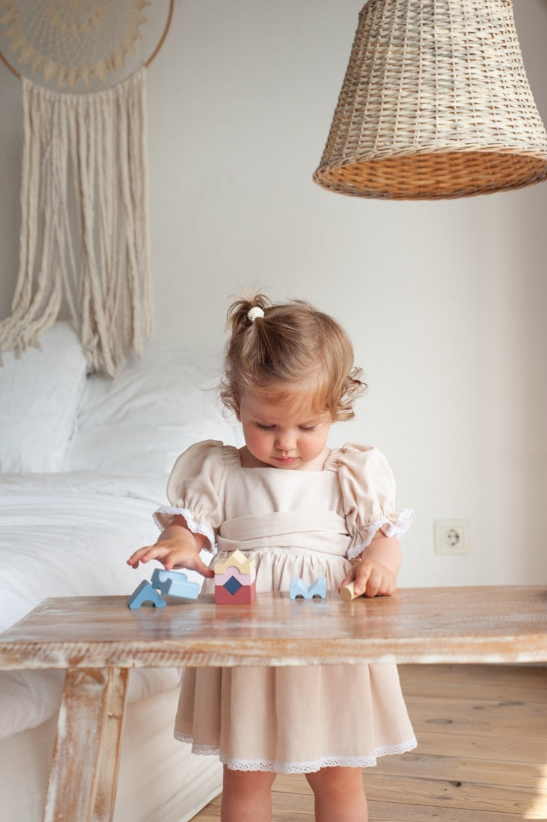 Jucarie din lemn, Cubika, Set constructii Turn 8 piese - Pastel - gogobaby.ro