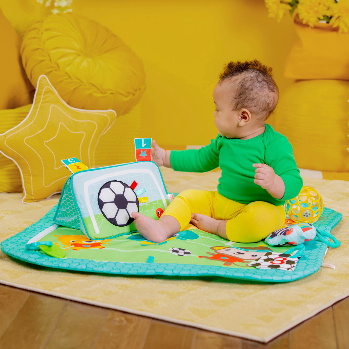 Bright Starts - Salteluta de activitati Grip & Kick Oball