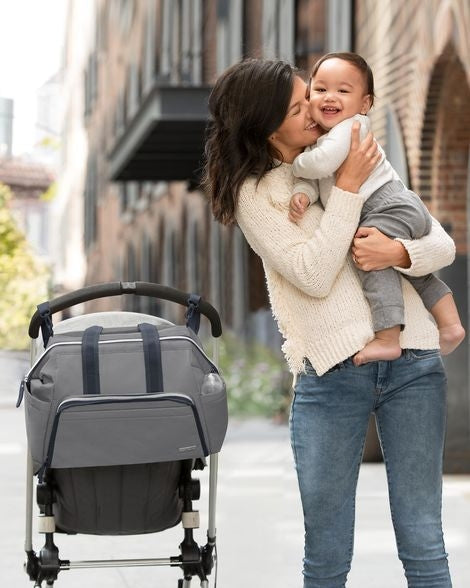 Skip Hop Geanta de scutece Satchel - cu deschidere larga - gogobaby.ro