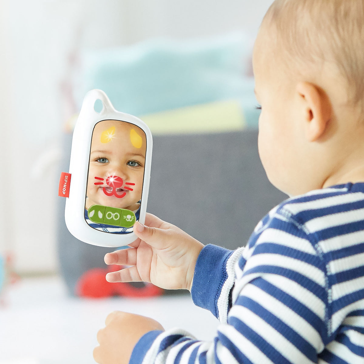 Skip Hop - Jucarie Selfie Phone - Explore & More