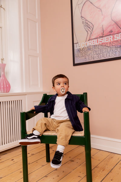 BIBS - Suzeta Colour Studio Collection Stripe Latex, tetina rotunda, 6 luni +-Sage - gogobaby.ro
