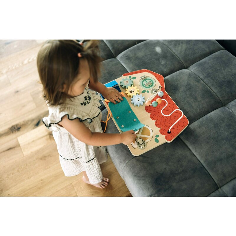 Tablita cu activitati, Free2Play, Din lemn, Cu elemente interactive, Dezvolta coordonarea mana-ochi, 40x30x6,5 cm, 18 luni+, Multicolor - gogobaby.ro