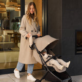 Termos inteligent cu incalzire, Lionelo, ThermUp Bottle, Incalzeste in 3.5 min, Mentine temperatura pana la 20 h, Constructie vidata cu 5 straturi, Capacitate 350 ml, USB-C, 5 setari de temperatura: 37-55°C, Roz nude