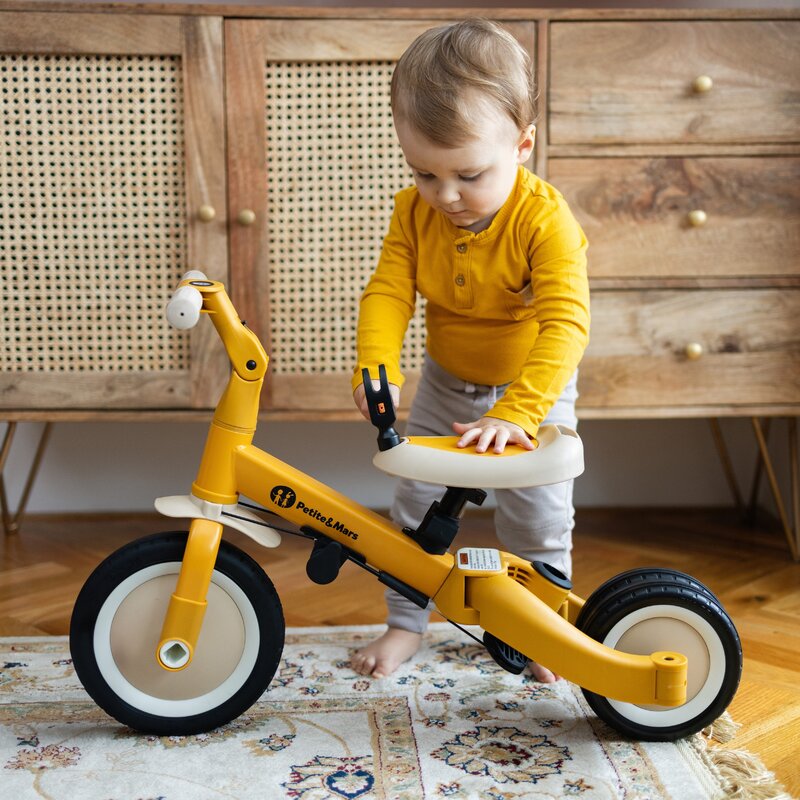 Tricicleta, Petite&Mars, Turbo, 5 in 1, Multifunctionala, Vehicul de impins, Bicicleta cu/fara pedale, Cu maner de ghidaj, Detasabil, Roti din cauciuc, Pana la 25 kg, 1.5-5 ani, Bej - gogobaby.ro