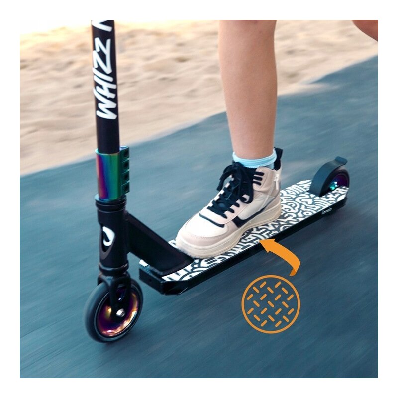 Trotineta, Lionelo, Whizz, Pentru Acrobatii, Rulmenti ABEC-9, Sistemul de compresie IHC 9, 20 - 100 kg, Conform cu standardul european de securitate EN14619, Multicolor - gogobaby.ro