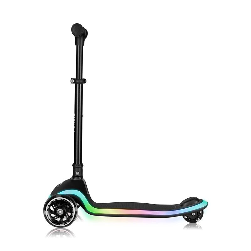 Trotineta pentru copii, Lionelo, Mey, Ultrapliabila, Cu lumini si cosulet, Maner ajustabil pe inaltime, 3 ani+, Pana la 50 Kg, Ultra usor, 2.8 kg, Conform cu standardul EN71-1/2/3, Certificata Intertek, Negru