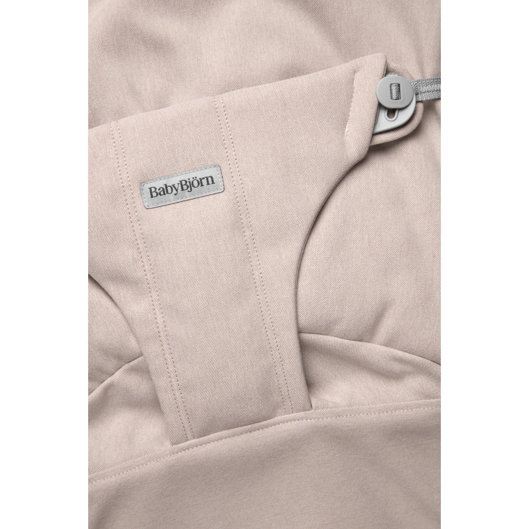 BabyBjorn - Balansoar Bliss Light Pink din tesatura melange cu aspect Clasic