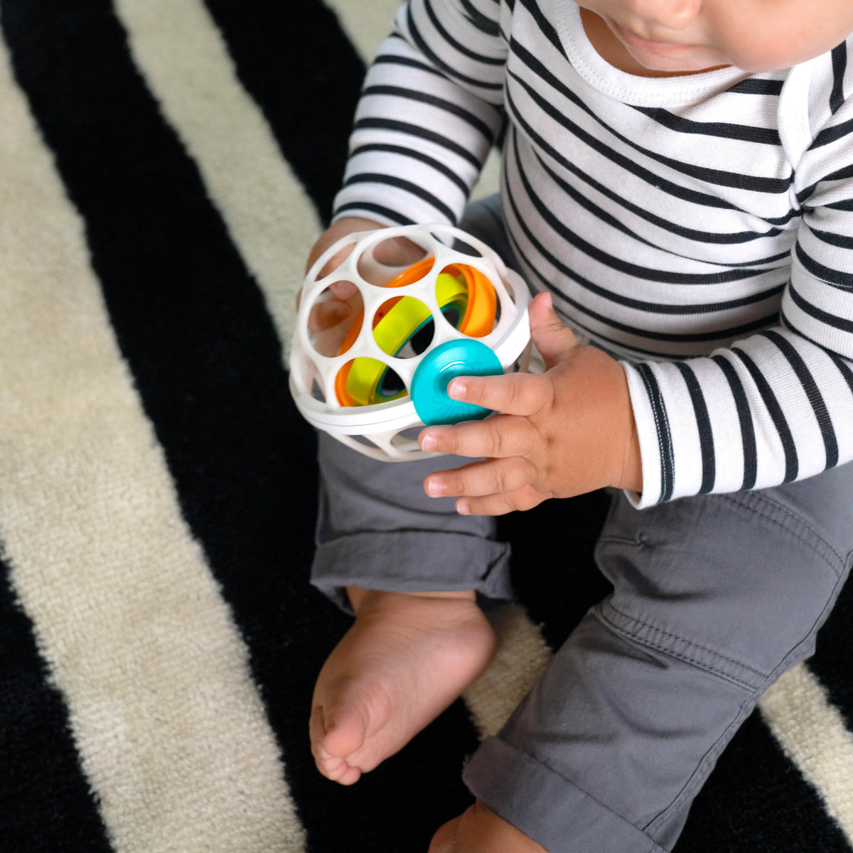 Baby Einstein - Minge zornaitoare Oball Grip & Spin - gogobaby.ro